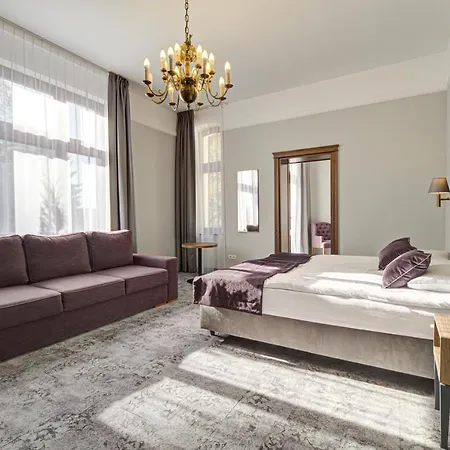 Hotel Palac Cieszyno