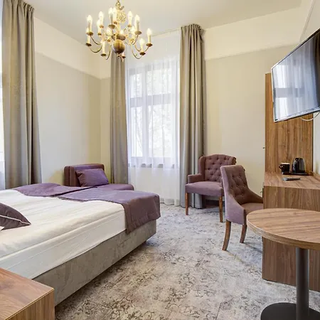 Palac Cieszyno Hotel *