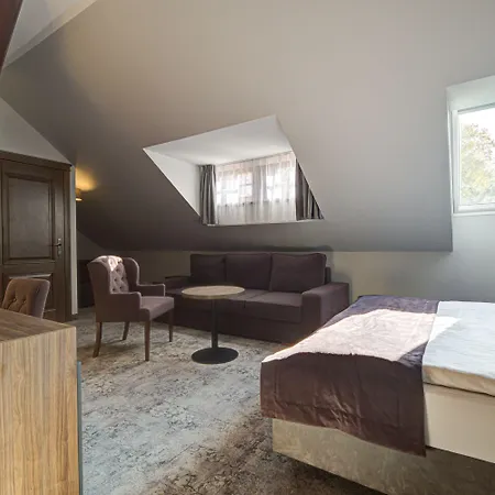 Palac Cieszyno Otel Złocieniec