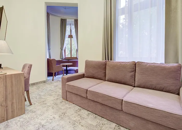 Palac Cieszyno Hotell